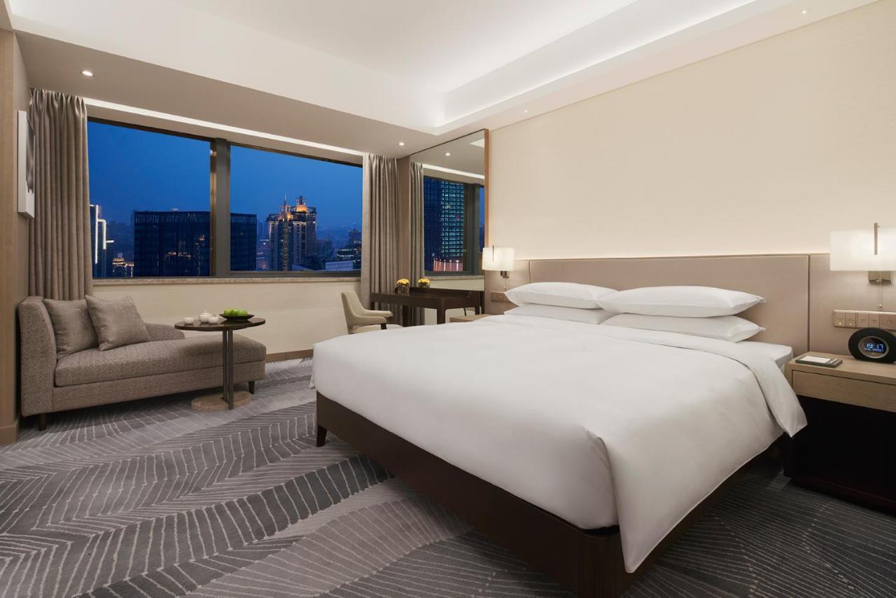 Hyatt Regency Metropolitan Chongqing Hotel Екстериор снимка