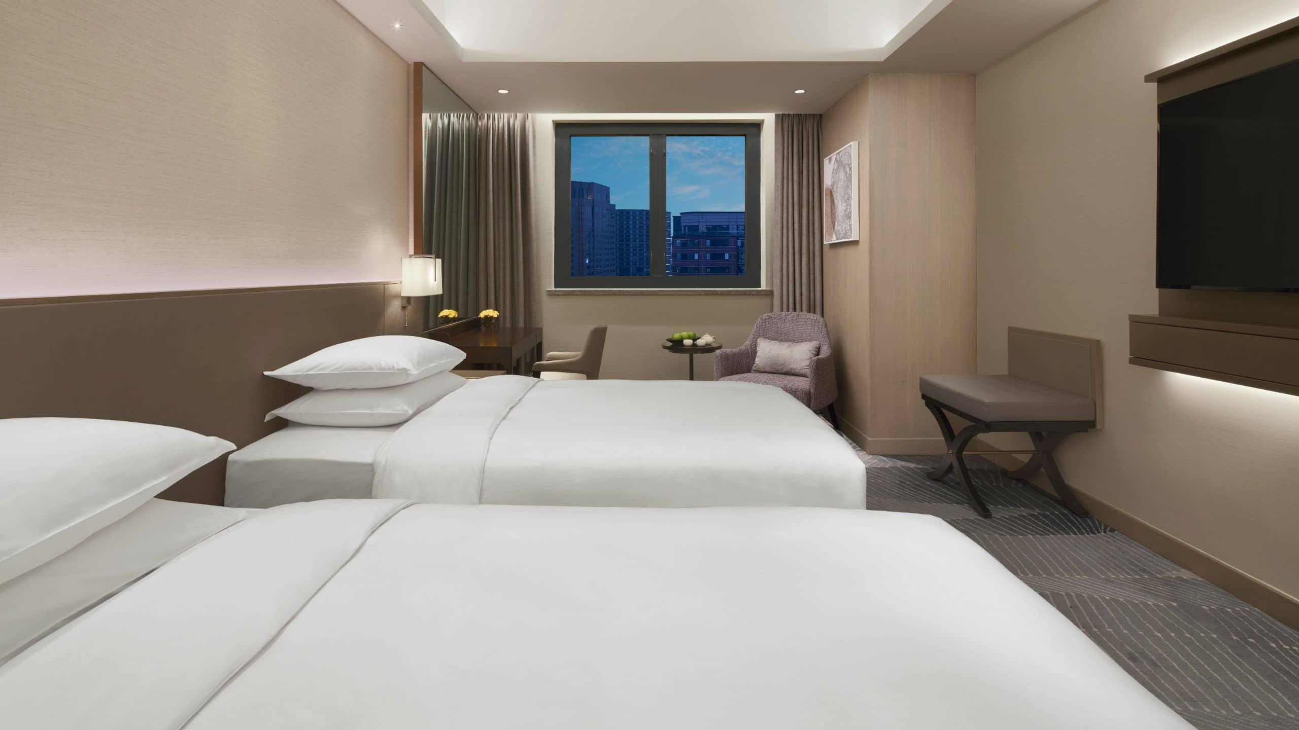 Hyatt Regency Metropolitan Chongqing Hotel Екстериор снимка