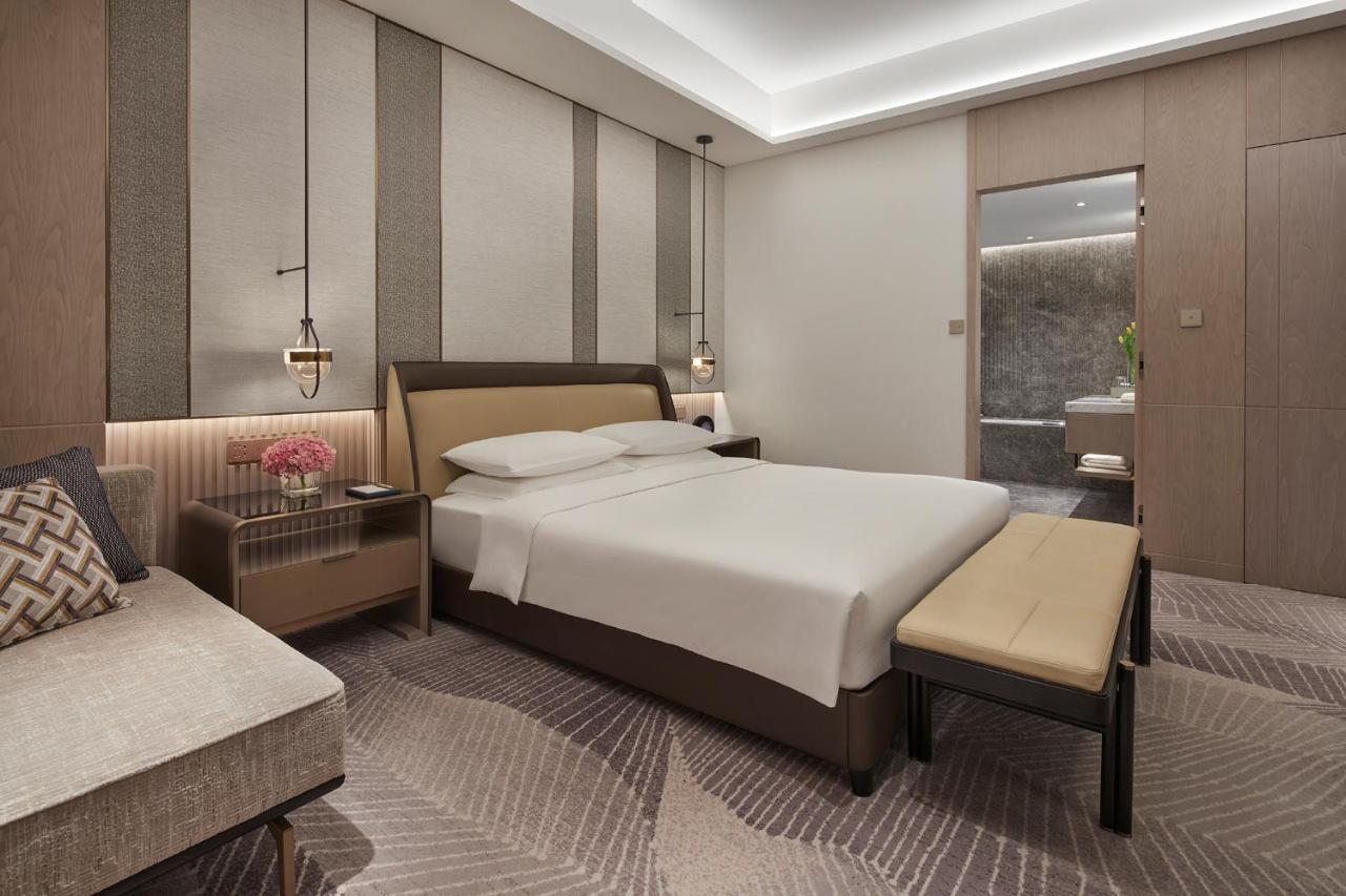 Hyatt Regency Metropolitan Chongqing Hotel Екстериор снимка