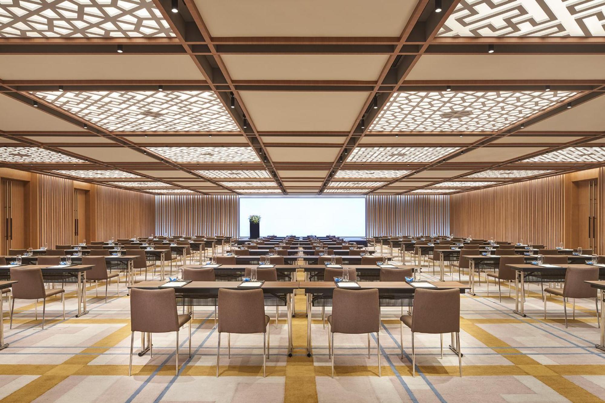 Hyatt Regency Metropolitan Chongqing Hotel Екстериор снимка